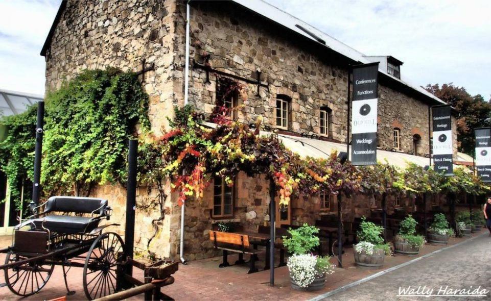 Adelaide Hills Escape Hotel Woodside Exterior photo